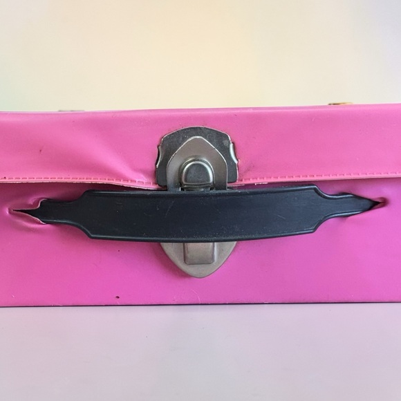 Barbie The World Of Barbie Doll Pink Travel Carrying Case Vintage 1968 - Picture 5 of 13